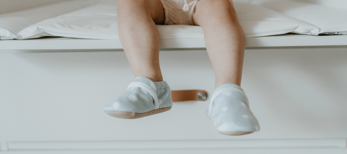 Quando puoi iniziare a mettere le scarpe ai bambini?