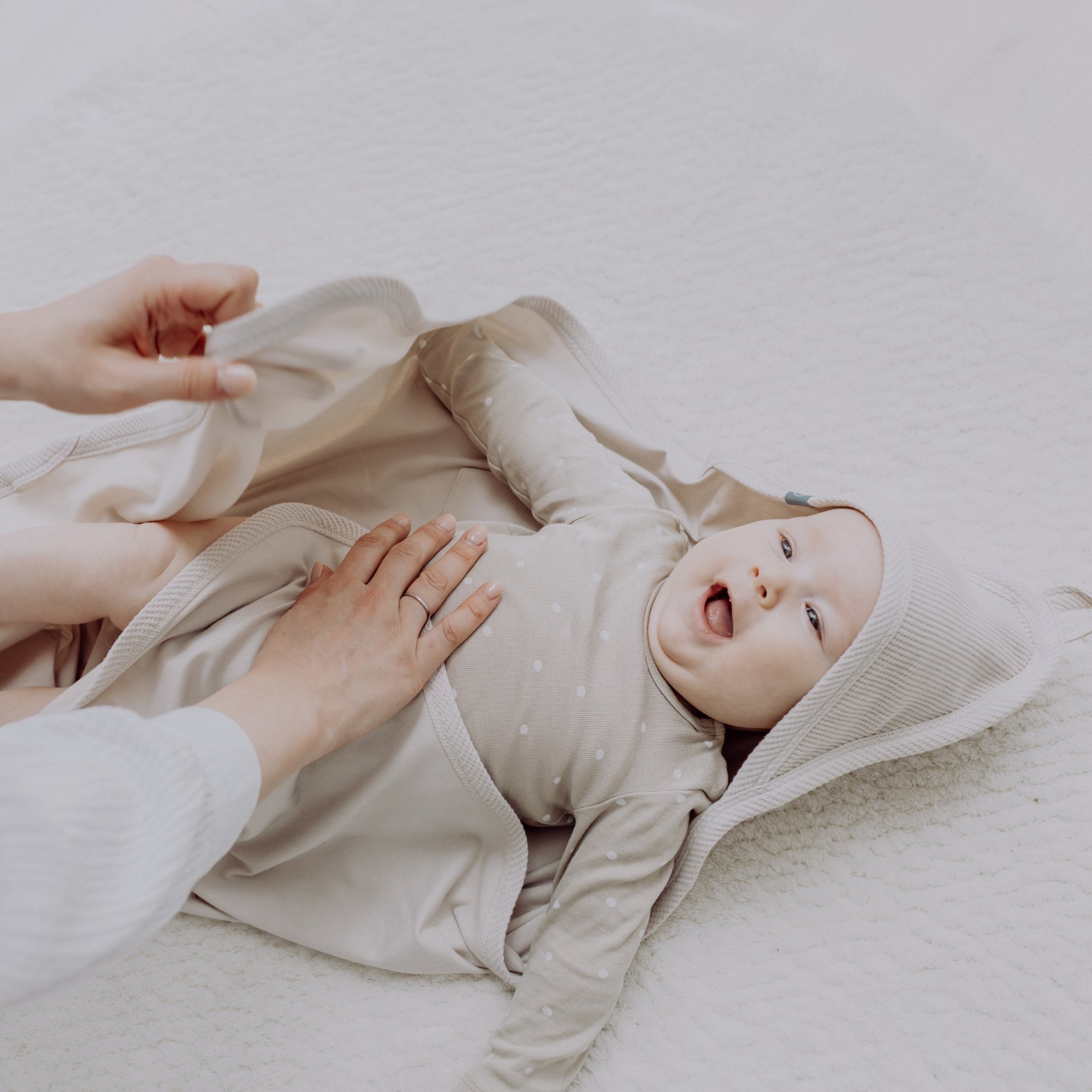 Coperta avvolgente con protezione UV | Essential Beige