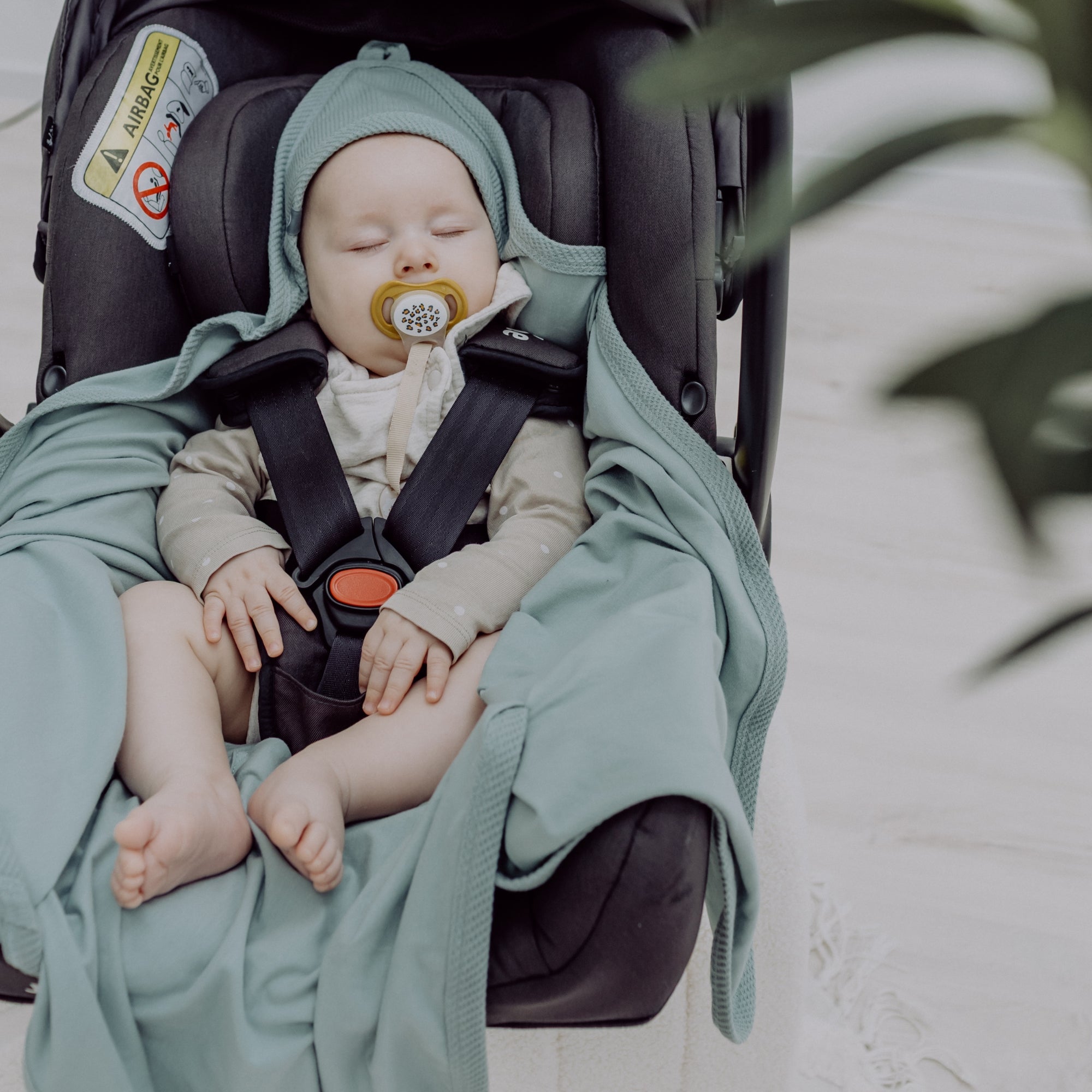 Coperta avvolgente con protezione UV | Essential Menta