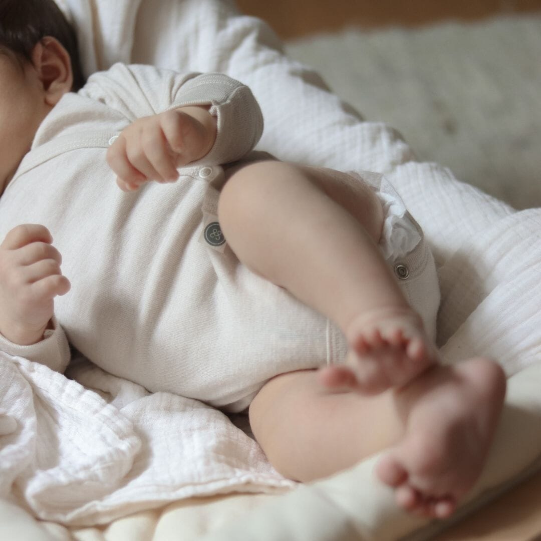 Body incrociato a maniche lunghe lana-merino | Essential Beige