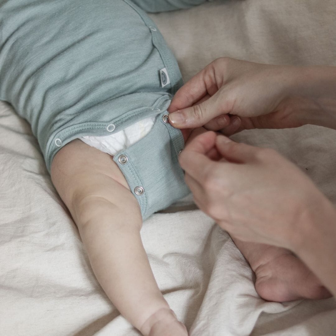 Body incrociato a maniche lunghe lana-merino | Essential Menta